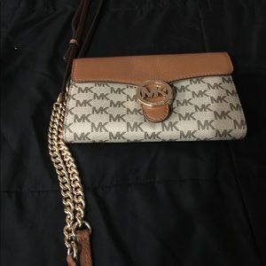 Michael Kors crossbody wallet/purse